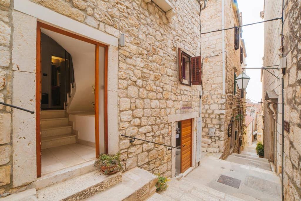 Boutique Old Town House Karkovich Villa Hvar Town Exterior photo